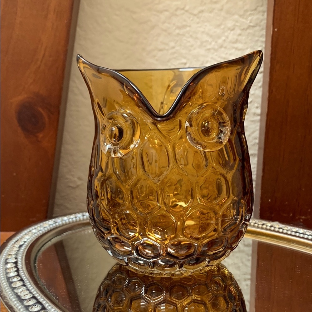 🔹Vintage Art Glass Amber Owl Shape Pitcher …